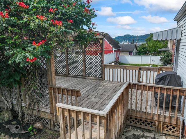 432 Holmes Ave, Baden, PA 15005