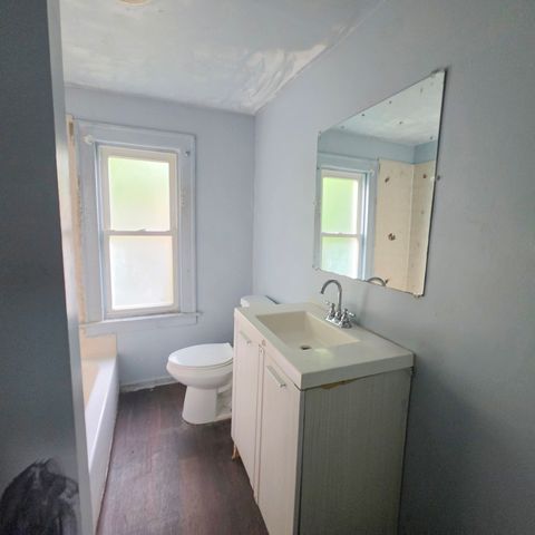 11936 S Prairie Avenue, Chicago, IL 60628