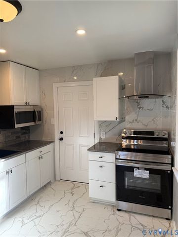 1501 Central Ave, Hopewell, VA 23860