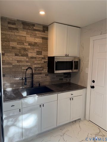 1501 Central Ave, Hopewell, VA 23860