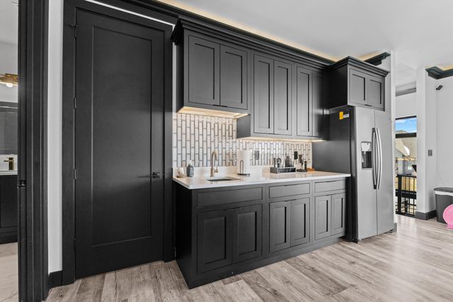 5947 SCREAMING EAGLE LN, Columbia, MO 65201