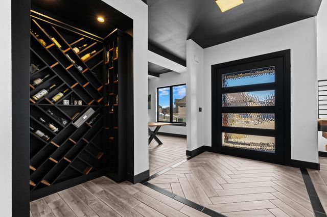 5947 SCREAMING EAGLE LN, Columbia, MO 65201