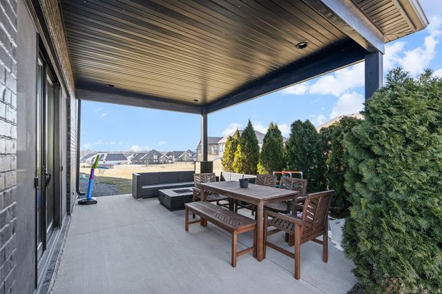 5947 SCREAMING EAGLE LN, Columbia, MO 65201