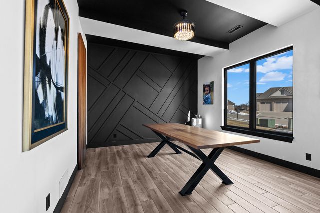 5947 SCREAMING EAGLE LN, Columbia, MO 65201