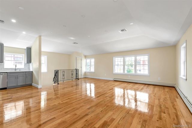 247-13 139th Avenue, Rosedale, NY 11422