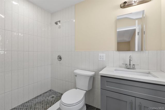 247-13 139th Avenue, Rosedale, NY 11422