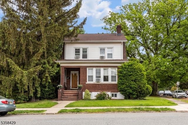 460 Brook Ave, Passaic City, NJ 07055