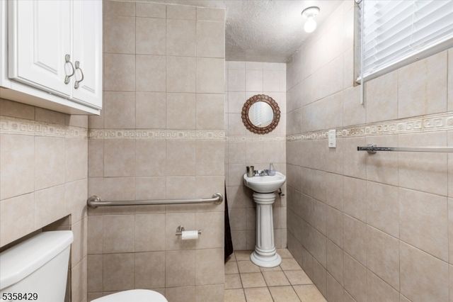 460 Brook Ave, Passaic City, NJ 07055