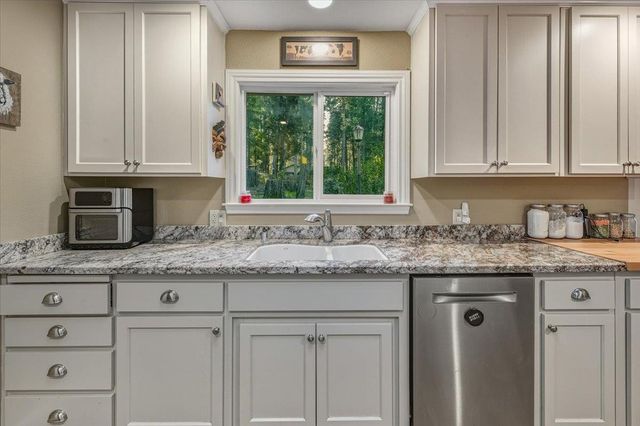 12159 Colfax Hwy, Grass Valley, CA 95945