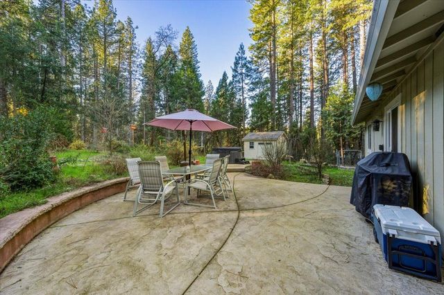 12159 Colfax Hwy, Grass Valley, CA 95945