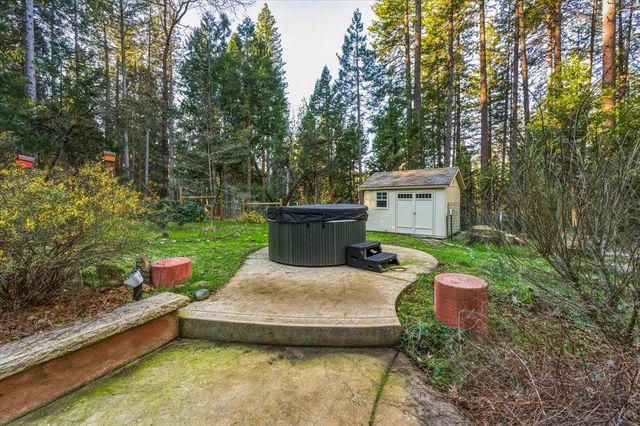 12159 Colfax Hwy, Grass Valley, CA 95945