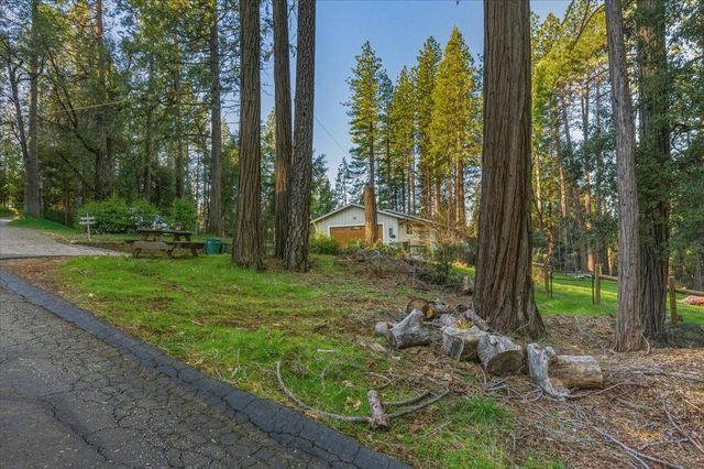 12159 Colfax Hwy, Grass Valley, CA 95945