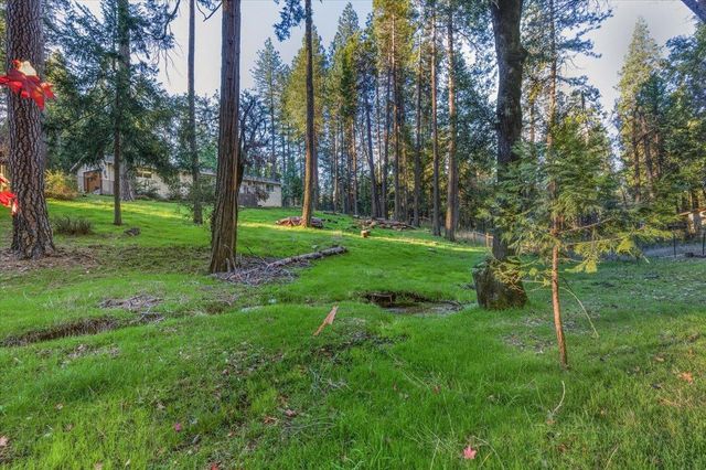 12159 Colfax Hwy, Grass Valley, CA 95945