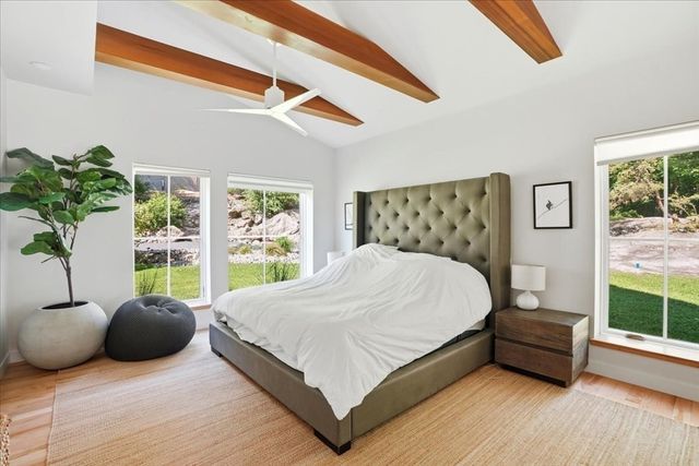 108 Kilby St, Hingham, MA 02043