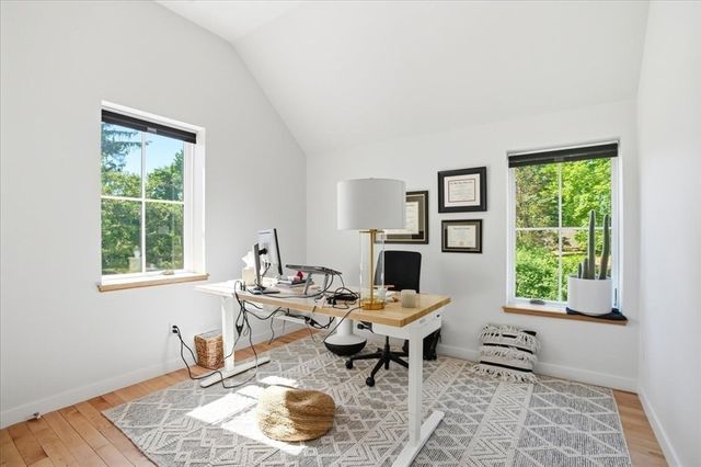 108 Kilby St, Hingham, MA 02043