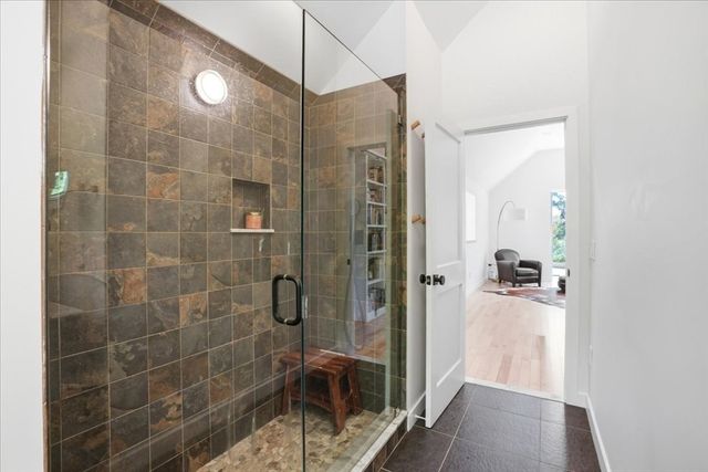 108 Kilby St, Hingham, MA 02043