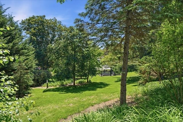 108 Kilby St, Hingham, MA 02043