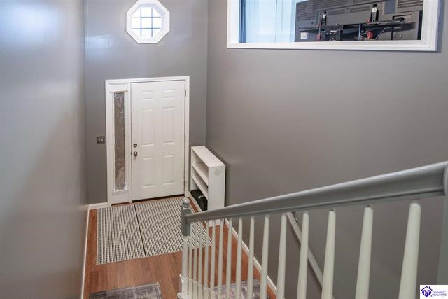 1693 Elm Road, Vine Grove, KY 40175