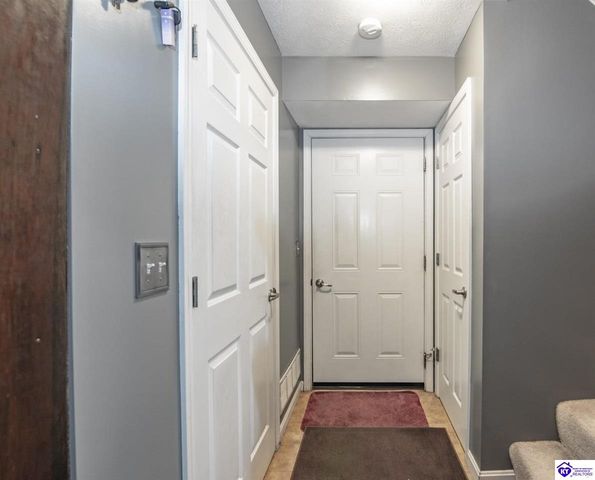 1693 Elm Road, Vine Grove, KY 40175