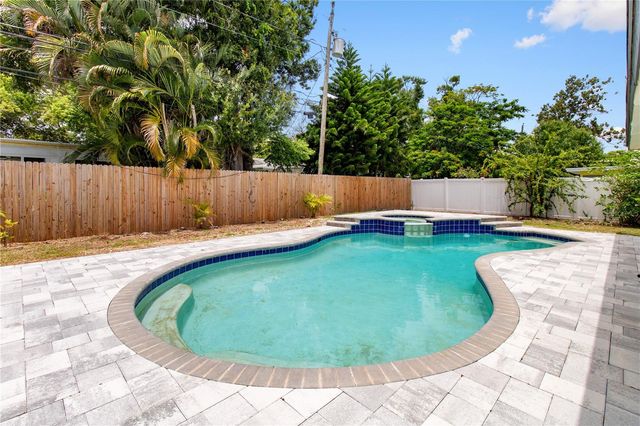 12120 CROFT DRIVE, Largo, FL 33774
