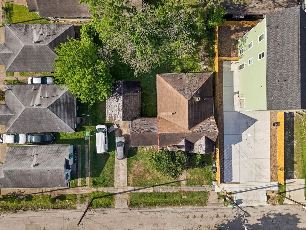 3316 Reeves Street, Houston, TX 77004