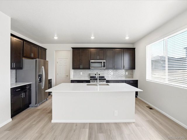 1618 Rumley Creek Dr, Windsor, CO 80550