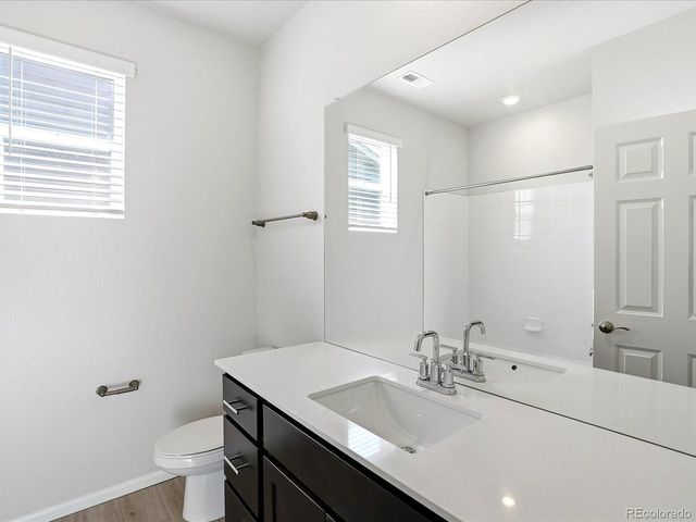 1618 Rumley Creek Dr, Windsor, CO 80550