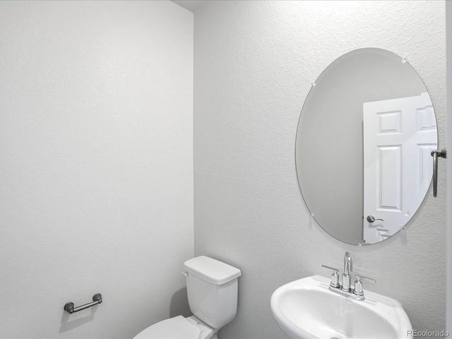 1618 Rumley Creek Dr, Windsor, CO 80550