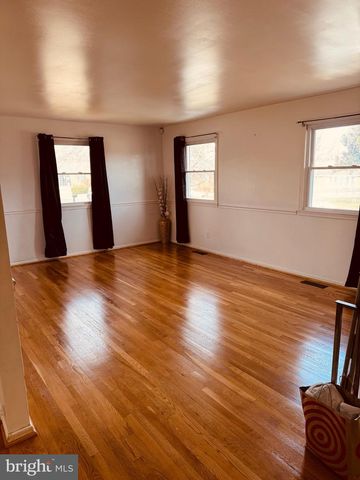 211 PRENTON ST, Upper Marlboro, MD 20774