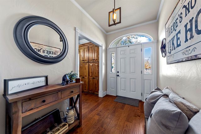 9690 Vail Eton Drive, Pilot Point, TX 76258