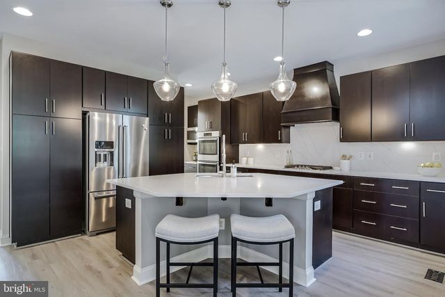 23483 AUTUMN SKY CT, Brambleton, VA 20148