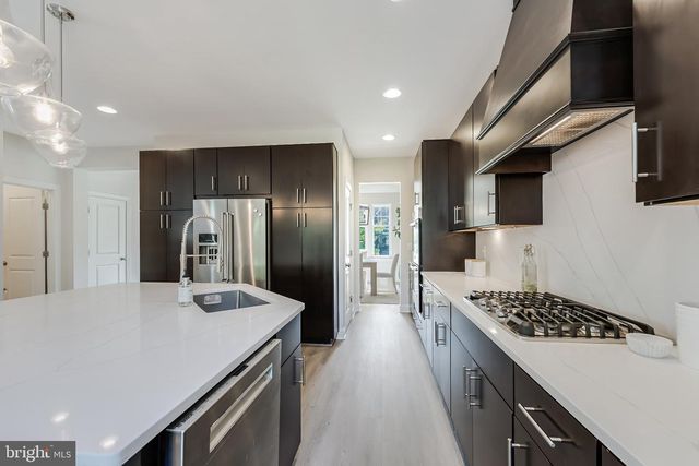 23483 AUTUMN SKY CT, Brambleton, VA 20148