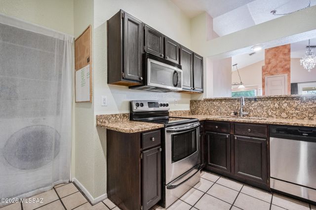 4769 W Lessing Lane, Tucson, AZ 85742