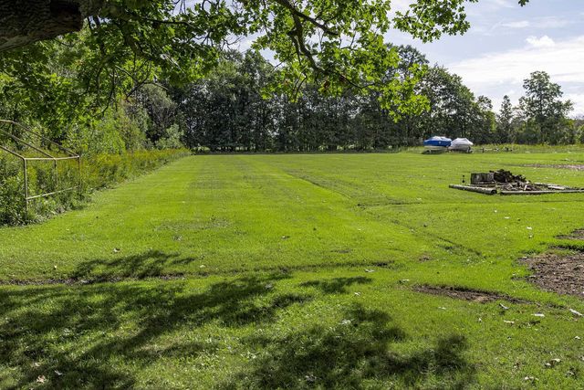64690 Gratiot Ave Avenue, Lenox Twp, MI 48050