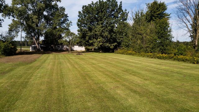 64690 Gratiot Ave Avenue, Lenox Twp, MI 48050