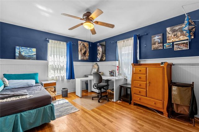 204 Hilltop Avenue, Oakwood, OH 45419