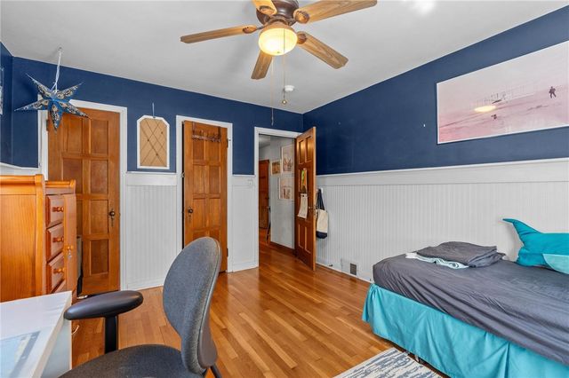 204 Hilltop Avenue, Oakwood, OH 45419