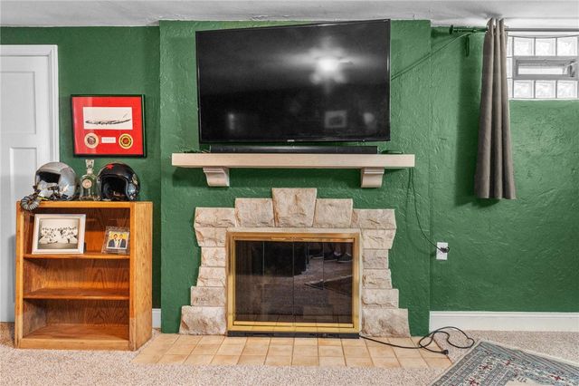 204 Hilltop Avenue, Oakwood, OH 45419
