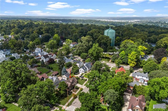 204 Hilltop Avenue, Oakwood, OH 45419