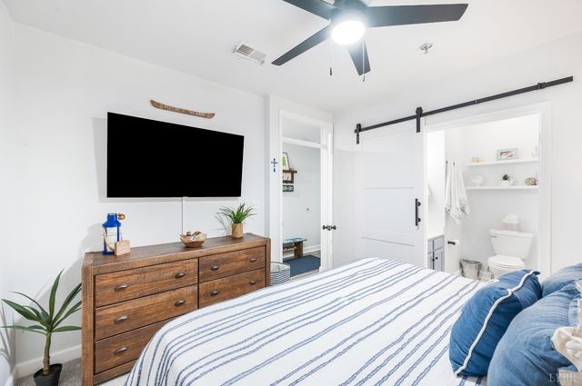 1245 Graves Harbor Trail 212, Huddleston, VA 24104