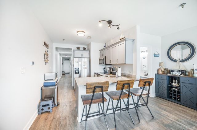 1245 Graves Harbor Trail 212, Huddleston, VA 24104