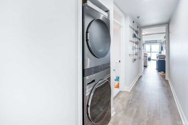 1245 Graves Harbor Trail 212, Huddleston, VA 24104