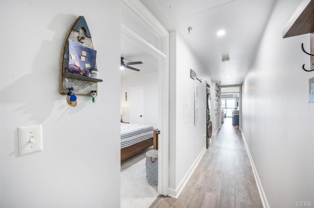 1245 Graves Harbor Trail 212, Huddleston, VA 24104