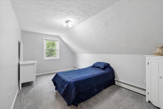 17 Almeda Lane, Hooksett, NH 03106