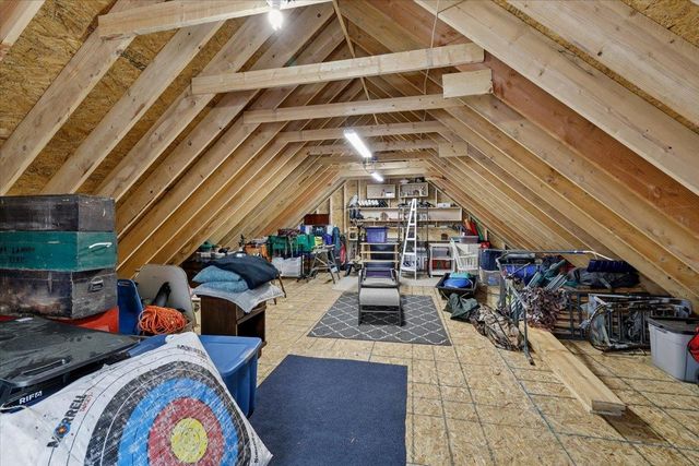 17 Almeda Lane, Hooksett, NH 03106