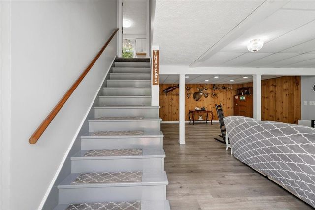 17 Almeda Lane, Hooksett, NH 03106