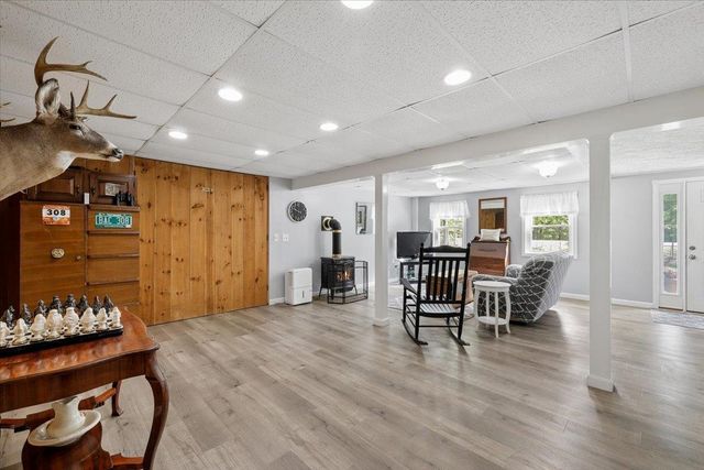 17 Almeda Lane, Hooksett, NH 03106