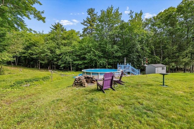 17 Almeda Lane, Hooksett, NH 03106