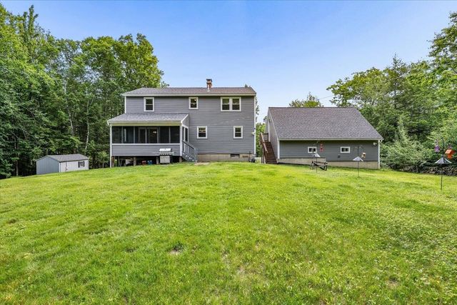 17 Almeda Lane, Hooksett, NH 03106