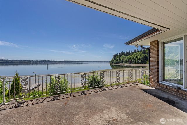 2417 Beach View Lane NW, Olympia, WA 98502